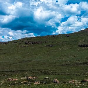 Drakensberg mini traverse trekking adventure tour