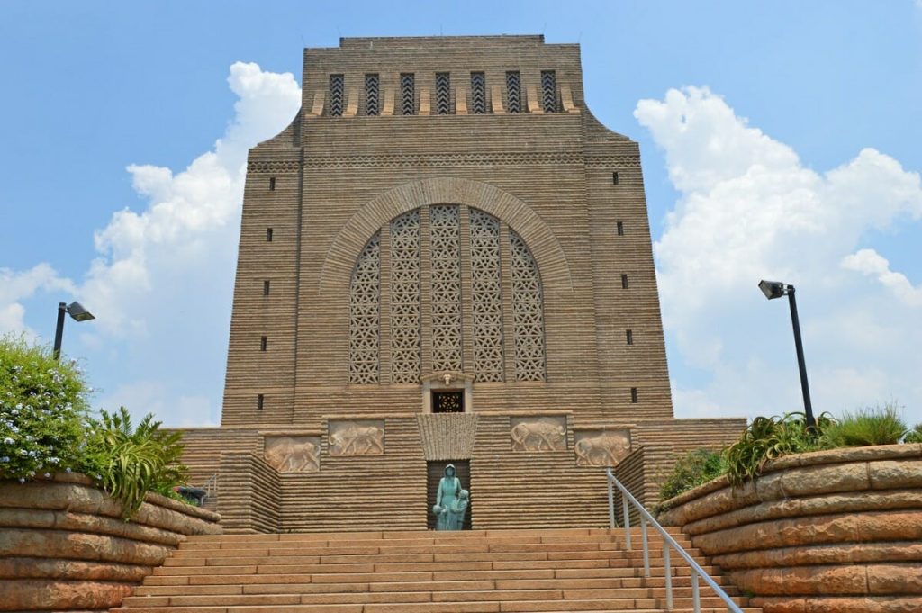 Pretoria city and Voortrekker monument tour